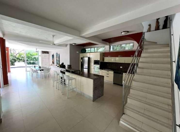 Nok Luxury 4br Pool In Manzanillo Villa *